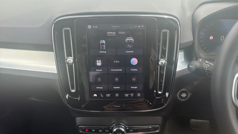 Volvo XC40 2.0 B3P Plus Dark 5dr Auto Petrol Estate